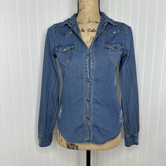 Miley Cyrus Max Azria Denim Top Sz S Snap Front Distressed Country Cowgirl - Picture 11 of 11
